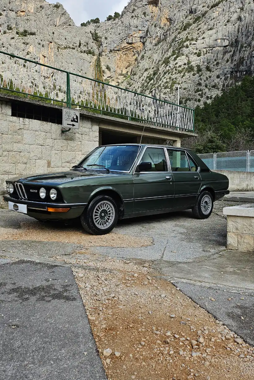 BMW 520
